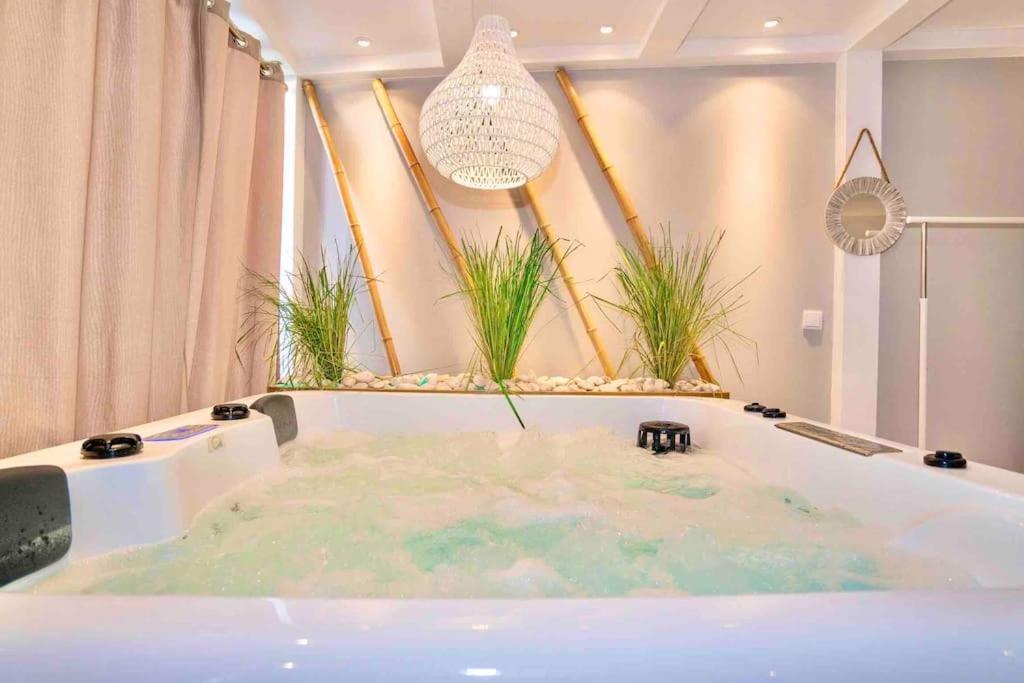 Luxuryvilla With Private Heated Pool And Spa 7P Quarteira Exterior foto